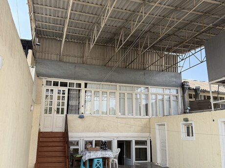Квартира на продажу ниже рыночной цены в Gəncə şəhəri