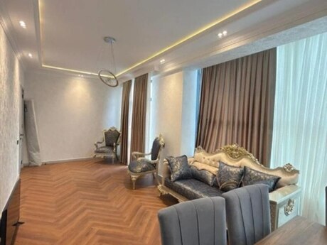 Elan №5891037 - Bakı, Gənclik m., 2 otaqlı, 85 m², 11/18 mərtəbə