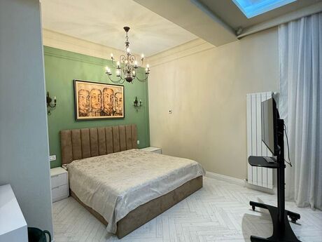 5 otaqlı həyət evi/bağ evi - Xəzər r. - 300 m²