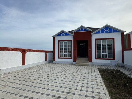 4 otaqlı həyət evi/bağ evi - Məmmədli q. - 110 m²