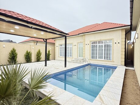 4 otaqlı həyət evi/bağ evi - Şüvəlan q. - 150 m²