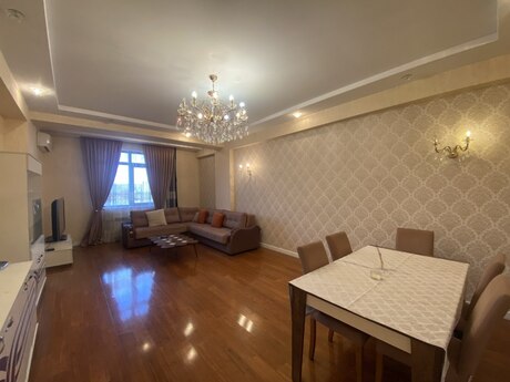 4 otaqlı mənzil, 184 m², 28 May: 565 000 ₼ 5