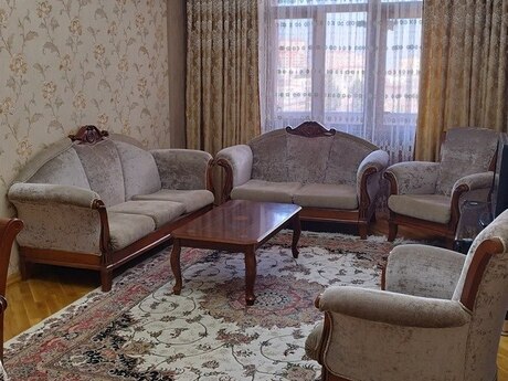 Elan №5891581 - Bakı, 8 Noyabr m., 3 otaqlı, 124 m², 7/17 mərtəbə