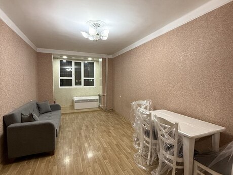 Объявление №5891822 - Баку, м. Элмляр Академиясы, 2-комн., 60 м², 1/5 этаж