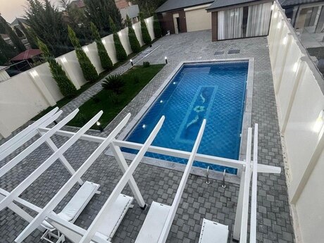 5 otaqlı həyət evi/bağ evi - Mərdəkan q. - 279 m²