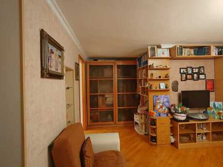 2 otaqlı köhnə tikili - Nizami m. - 55 m²