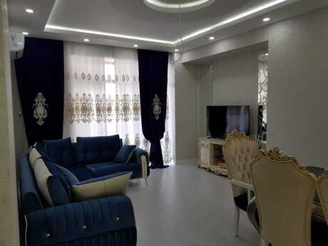 3 otaqlı yeni tikili - 8 Noyabr m. - 148 m²