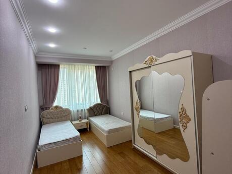 Elan №5892489 - Bakı, Nəsimi r., 3 otaqlı, 90 m², 9/14 mərtəbə