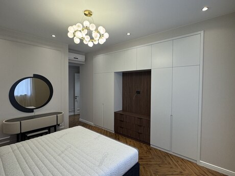 4-room apartment for rent, 180 m², Ağ şəhər: 3 500 ₼/mo 5
