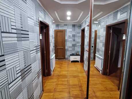 3 otaqlı köhnə tikili - Şah İsmayıl Xətai m. - 70.3 m²