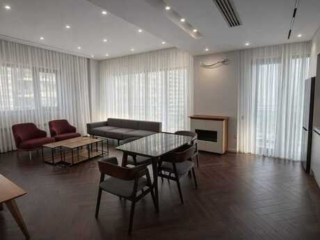 Объявление №5892767 - Баку, пос. Аг шехер, 4-комн., 157 м², 7/18 этаж