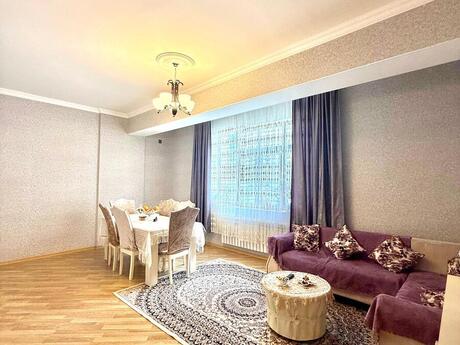4 otaqlı yeni tikili - Səbail r. - 133 m²
