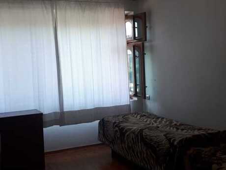4 otaqlı köhnə tikili - Nizami m. - 99.9 m²