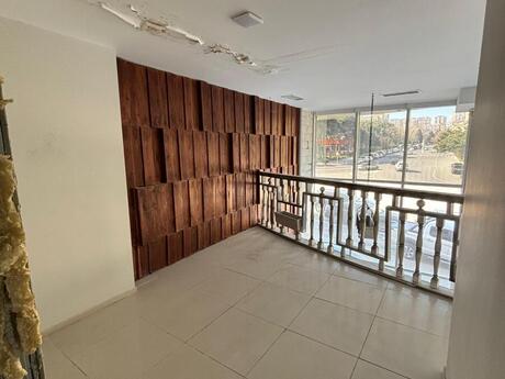 Объявление №5893149 - Баку, м. Элмляр Академиясы, 600 м²