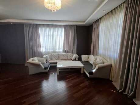 4 otaqlı yeni tikili - Nəsimi r. - 190 m²