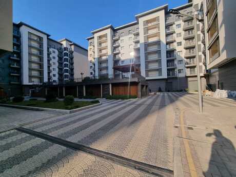 5 otaqlı yeni tikili - Ağ şəhər q. - 250 m²