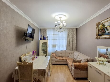Elan №5893486 - Bakı, Azadlıq Prospekti m., 3 otaqlı, 75 m², 1/5 mərtəbə