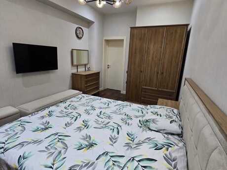 4 otaqlı yeni tikili - 28 May m. - 155 m²