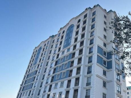 2-комн. новостройка - Хатаинский р. - 82 м²