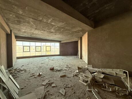 4 otaqlı yeni tikili - Sahil m. - 264 m²