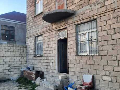 5 otaqlı həyət evi/bağ evi - Abşeron r. - 200 m²
