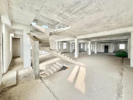 Obyekt - Sahil m. - 2000 m²