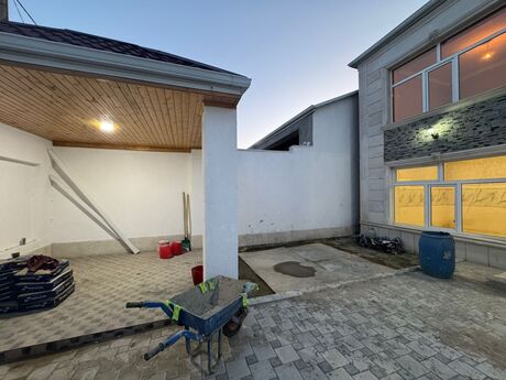 6-комн. дом/дача - пос. Бина - 250 м²