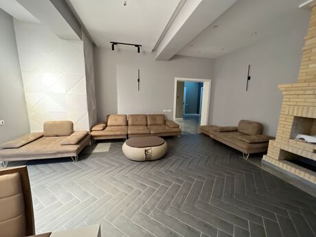 8 otaqlı həyət evi/bağ evi - Quba - 300 m²