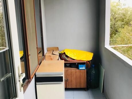 4 otaqlı köhnə tikili - Həzi Aslanov m. - 110 m²