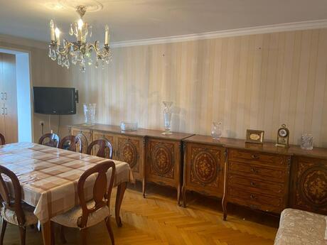 3 otaqlı köhnə tikili - Nizami m. - 80 m²
