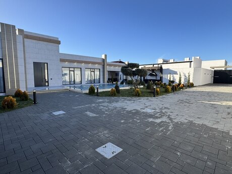 5 otaqlı həyət evi/bağ evi - Mərdəkan q. - 260 m²