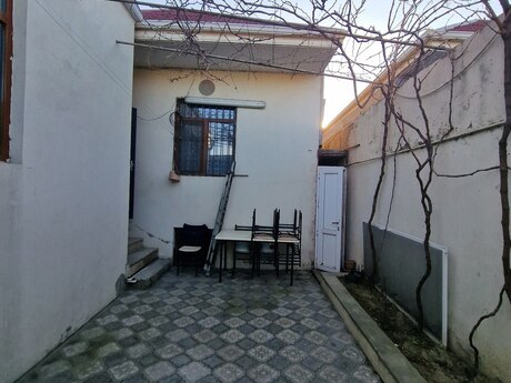 3 otaqlı həyət evi/bağ evi - Zabrat q. - 90 m²