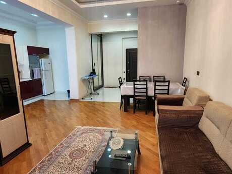 Elan №5894873 - Bakı, 28 May m., 2 otaqlı, 100 m², 13/16 mərtəbə