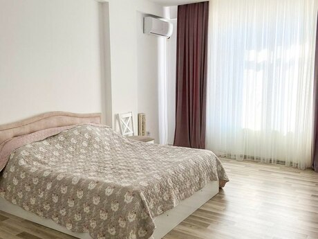 3 otaqlı yeni tikili - Neftçilər m. - 150 m²