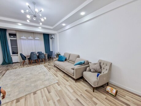 3 otaqlı yeni tikili - Neftçilər m. - 150 m²