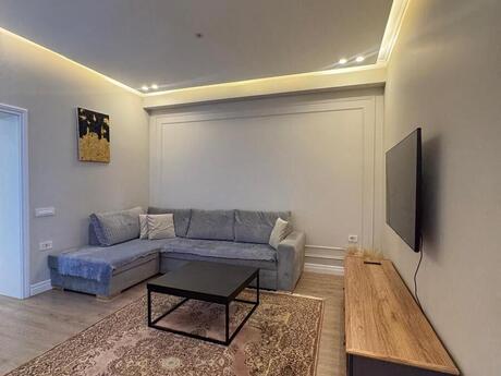 Elan №5895267 - Bakı, Nərimanov r., 2 otaqlı, 70 m², 9/18 mərtəbə