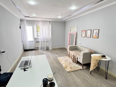 Obyekt - Elmlər Akademiyası m. - 36 m²