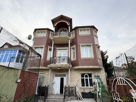 Elan №5895658 - Bakı, Əhmədli m., 10 otaqlı, 400 m²
