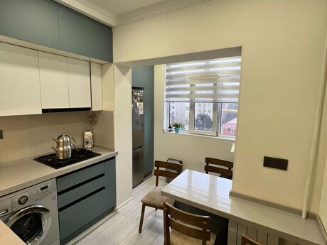 3 otaqlı köhnə tikili - Qara Qarayev m. - 90 m²