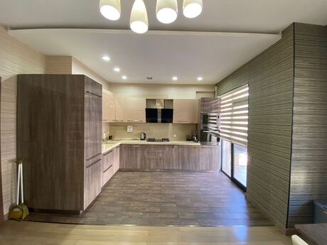 Объявление №5896035 - Баку, м. Сахил, 3-комн., 140 м², 10/18 этаж