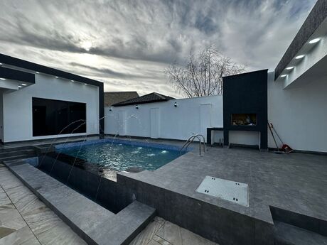 4 otaqlı həyət evi/bağ evi - Mərdəkan q. - 140 m²