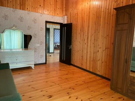 5 otaqlı həyət evi/bağ evi - Türkan q. - 200 m²
