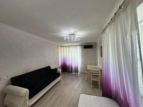 1 otaqlı köhnə tikili - Binəqədi r. - 42 m²
