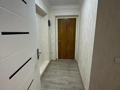 1 otaqlı köhnə tikili - Binəqədi r. - 42 m²