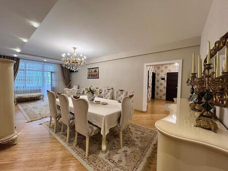 4 otaqlı yeni tikili - Gənclik m. - 190 m²