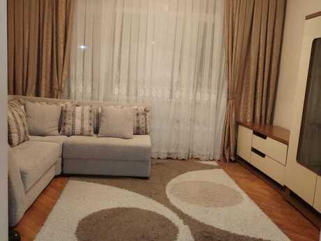 2 otaqlı köhnə tikili - Şah İsmayıl Xətai m. - 72 m²