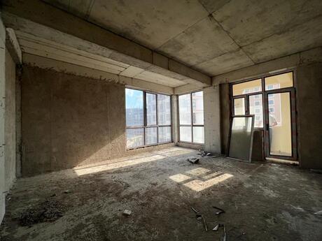 4 otaqlı yeni tikili - Nəriman Nərimanov m. - 167 m²