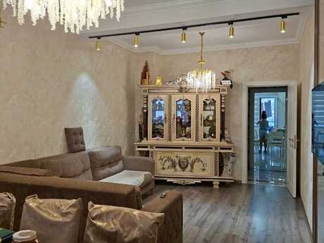 Объявление №5896543 - Баку, м. 20 января, 3-комн., 130 м², 1/19 этаж