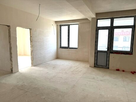 3 otaqlı yeni tikili - İnşaatçılar m. - 90 m²