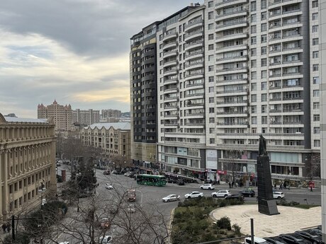 Elan №5896763 - Bakı, Nizami m., 4 otaqlı, 310 m², 5/16 mərtəbə